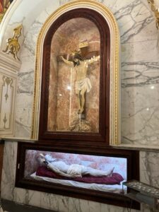 Paiporta cuatro meses después, cristo recuperado, ramón de isequilla