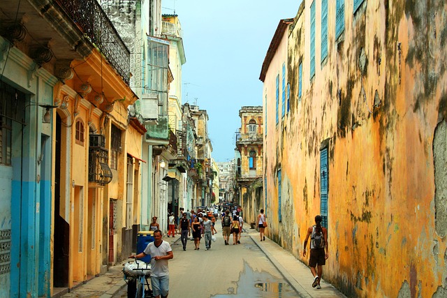 NOS BEBEMOS EL “CUBA LIBRE”