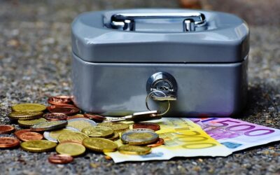 La inflación llegando al 5%, Ceuta invadida en el marco de una guerra híbrida y la Puerta del Sol ilegalmente ocupada para hacer gimnasia revolucionaria.